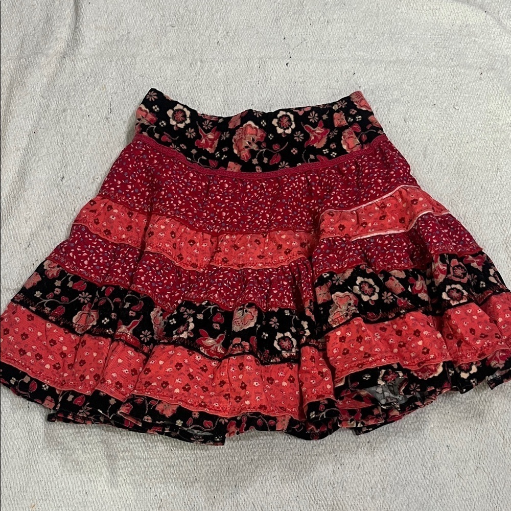 (097)Pumpkin Patch Floral Tiered Skirt - Red and Black